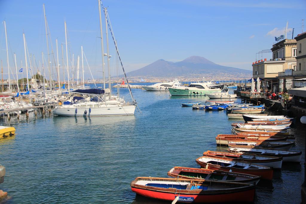 La Certosa Leilighet Napoli Eksteriør bilde